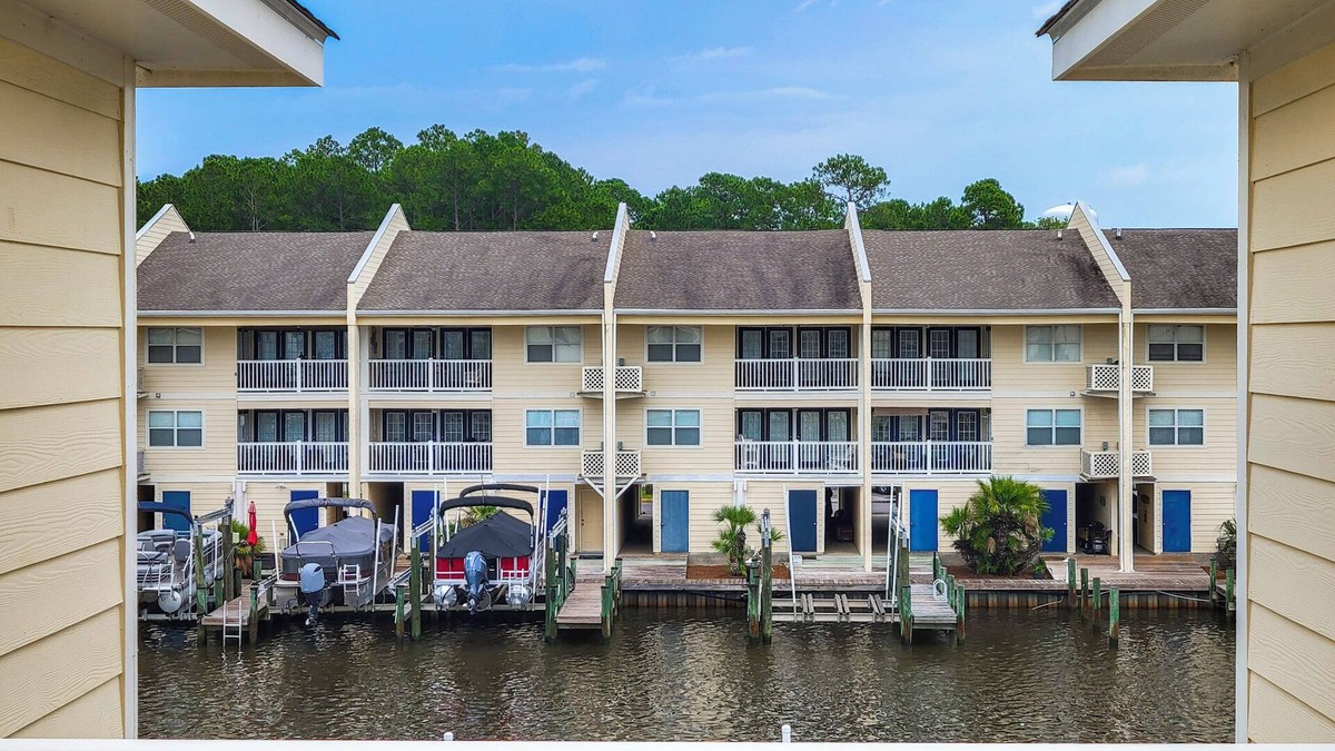 Gulf Park Estates Condo | Cozy 2 bedroom, 2 bathroom condo located at Harbor Landing!