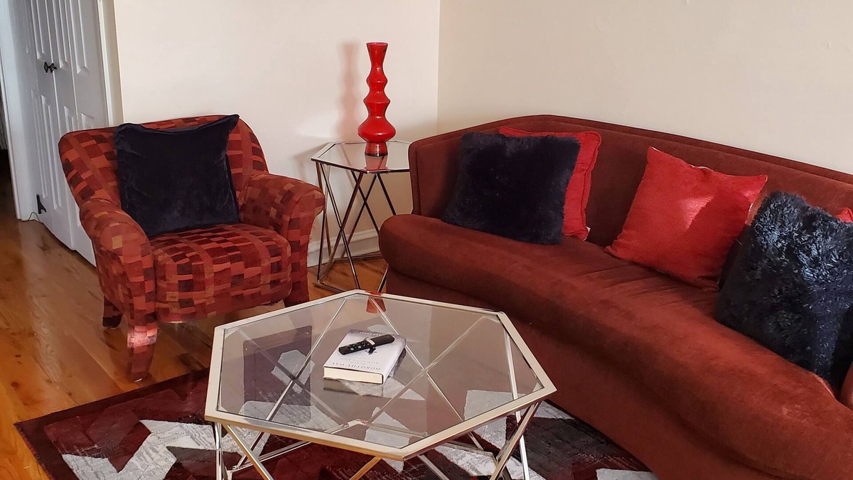 North Philadelphia Apartment | Cozy 2 Bedroom Apartment