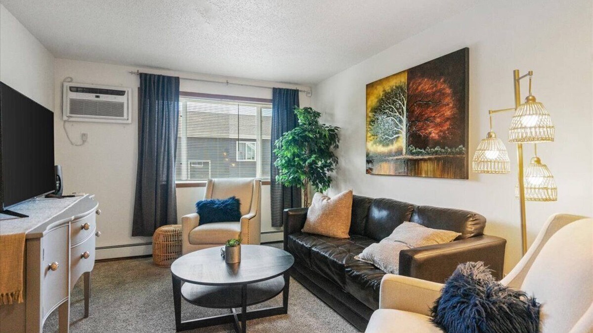 St. Cloud Apartment | Cozy 2-bedroom apartment with WiFi & a short walk to SCSU hockey Arena!