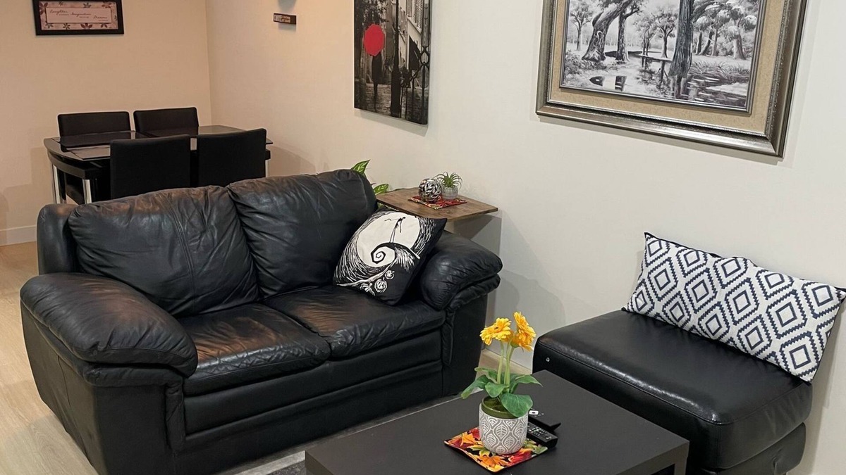 Cranston Apartment | Cozy 2 bedroom apartment in SE Calgary. Close to YMCA and hospital
