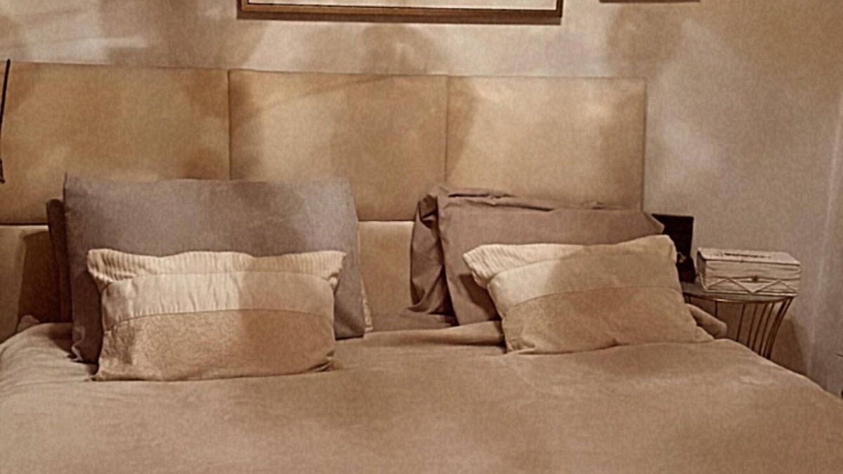 Jdeideh Apartment | Cozy 2-Bedroom Apartment with Balcony – Your Peaceful Haven in Jdeideh