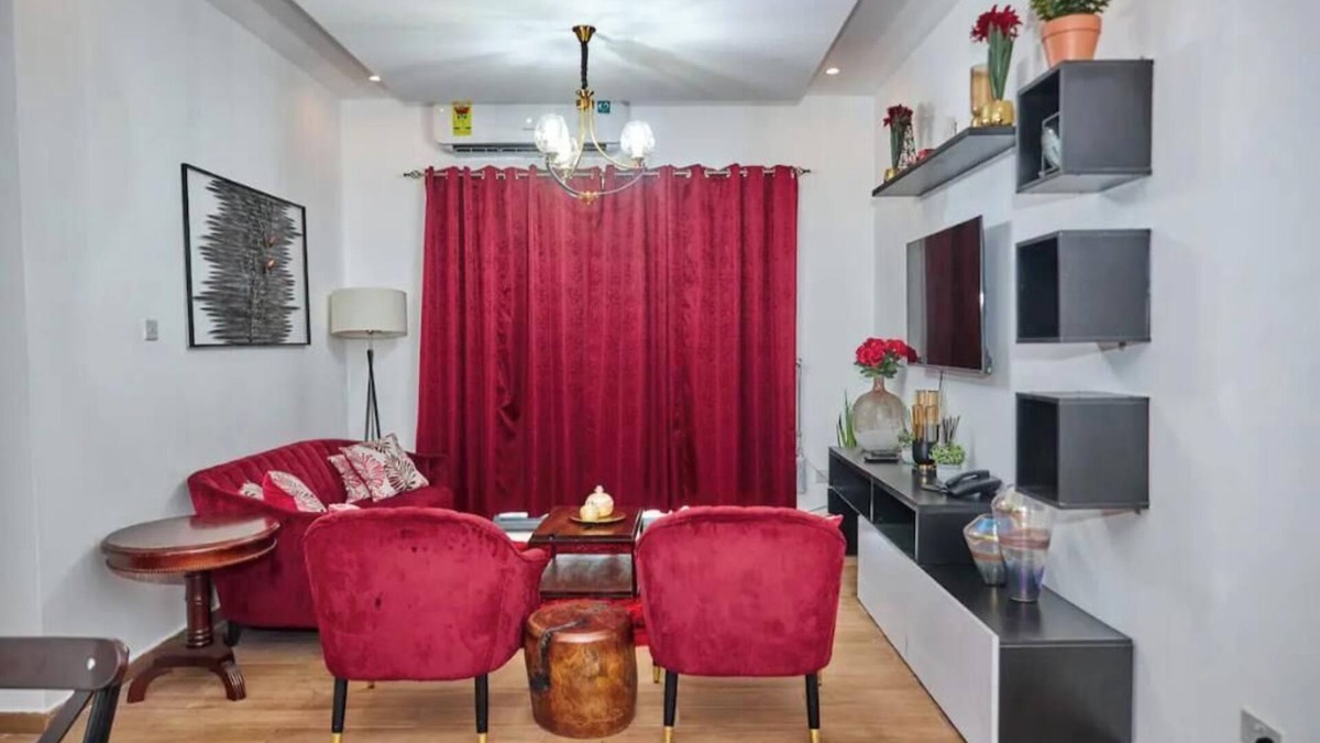 East Legon Apartment | Cozy 2-bedroom apartment in upscale East Legon-A&C Mall with modern facilities