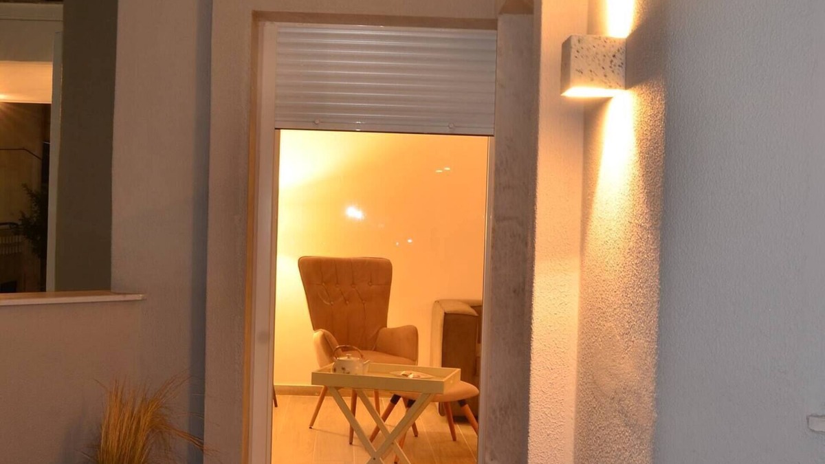 Perea Apartment | Cozy 2-bedroom apartment with WiFi, AC in wonderful Perea