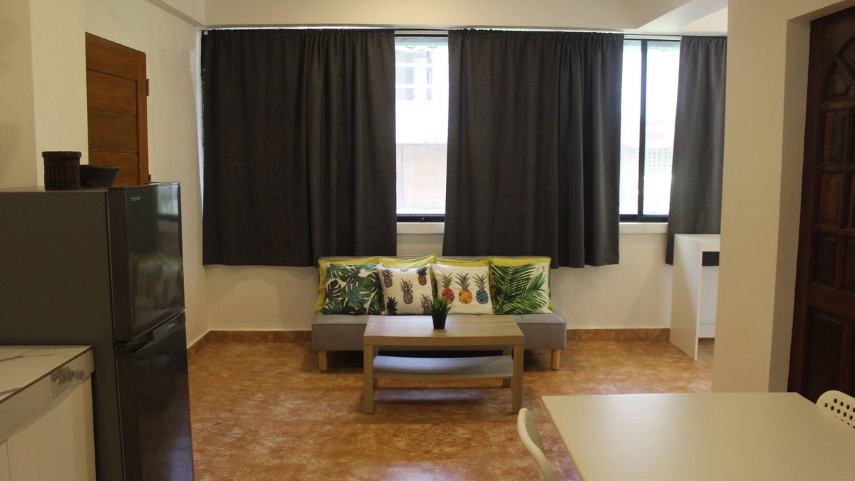Manoc-Manoc Apartment | Cozy 2-bedroom apartment in amazing White Beach with WiFi, AC