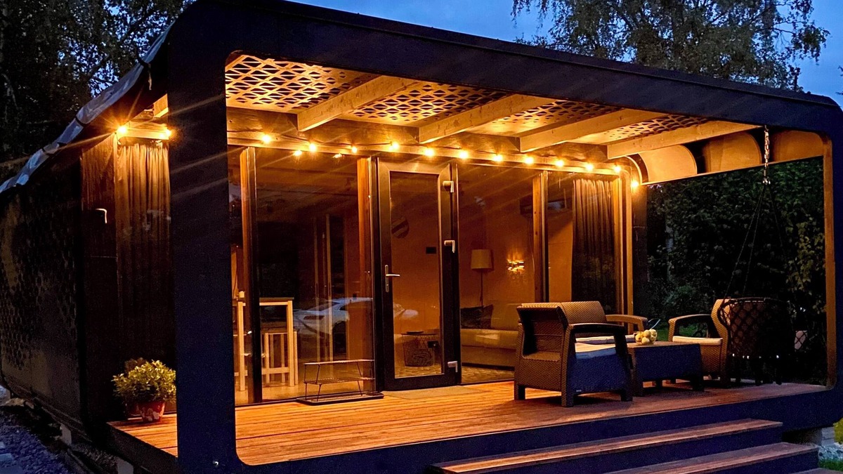Pringi House | Cozy 2-bedroom cabin with a garden and a hot tube