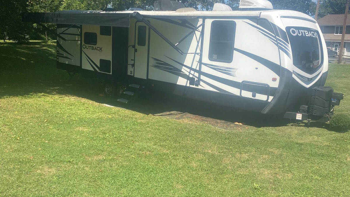 Mill Hall House | Cozy 2 bedroom Camper in Mill Hall near Fishing Creek