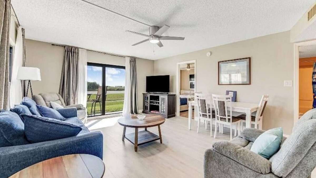 Glenwood Condo | Cozy 2-bedroom condo with AC, WiFi in tranquil Ormond Beach