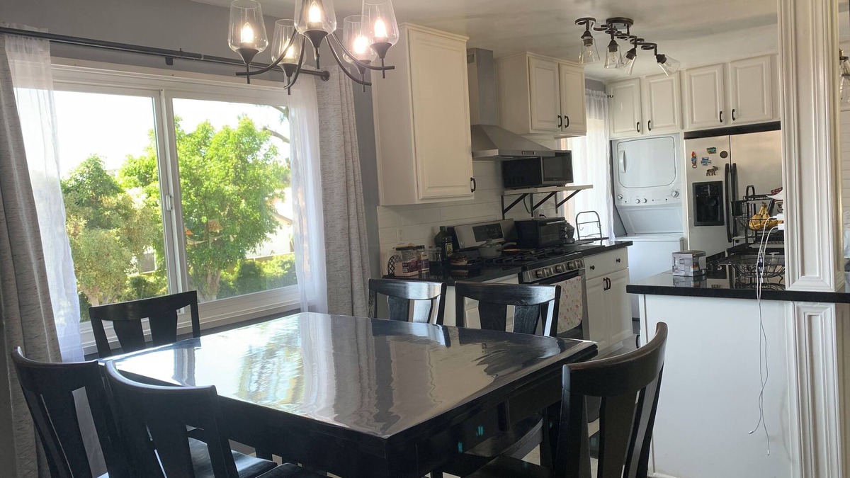 Lake Forest Condo | Cozy 2-bedroom condo with WiFi, AC in lovely Lake Forest