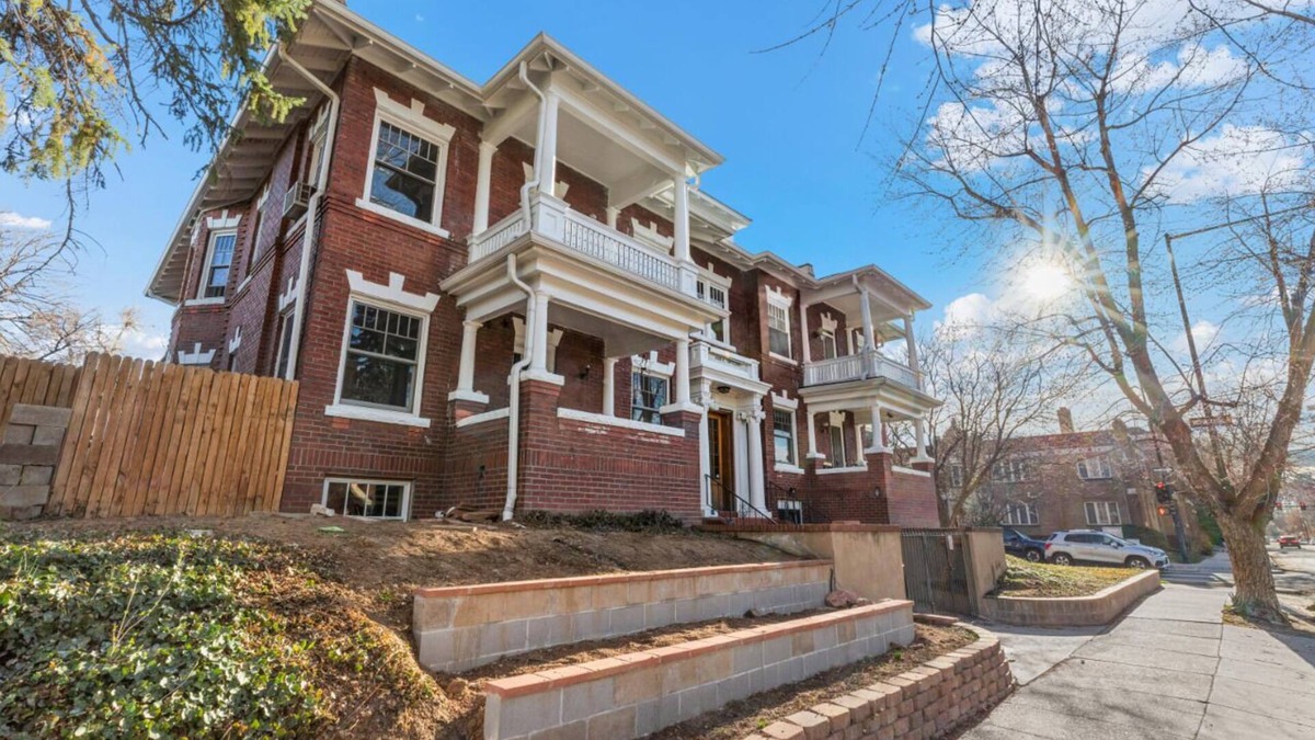 Congress Park Condo | Cozy 2-bedroom condo in brilliant Denver