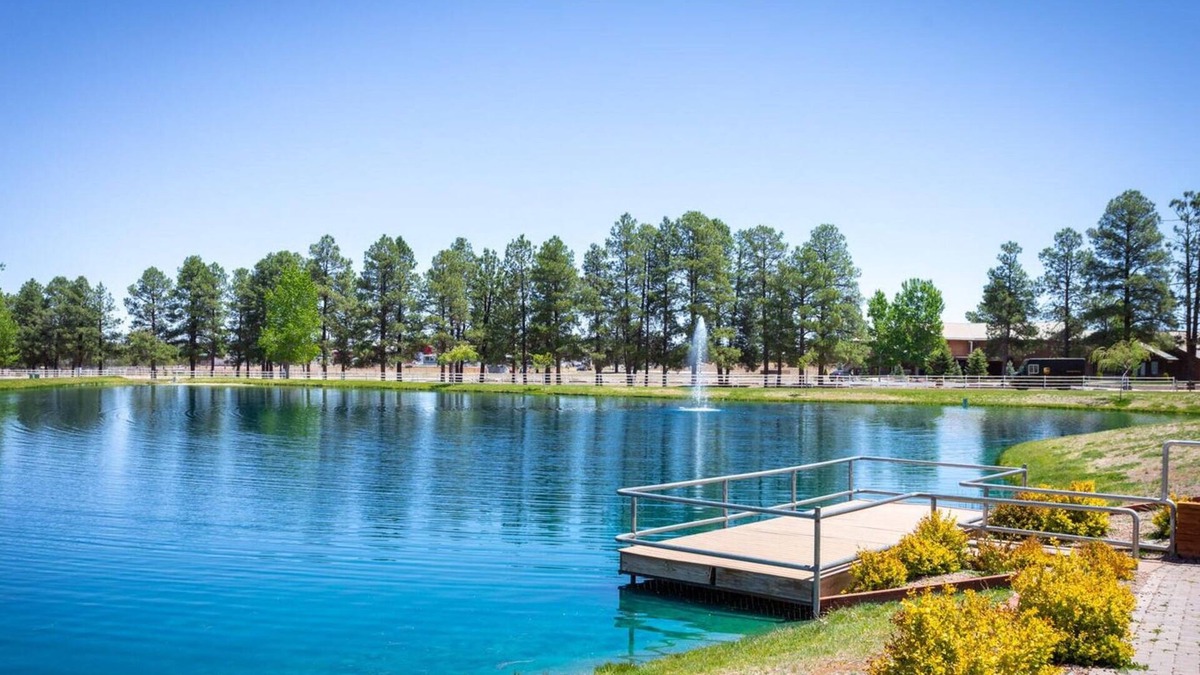 Heber Condo | Cozy 2-bedroom Condo in serene Overgaard
