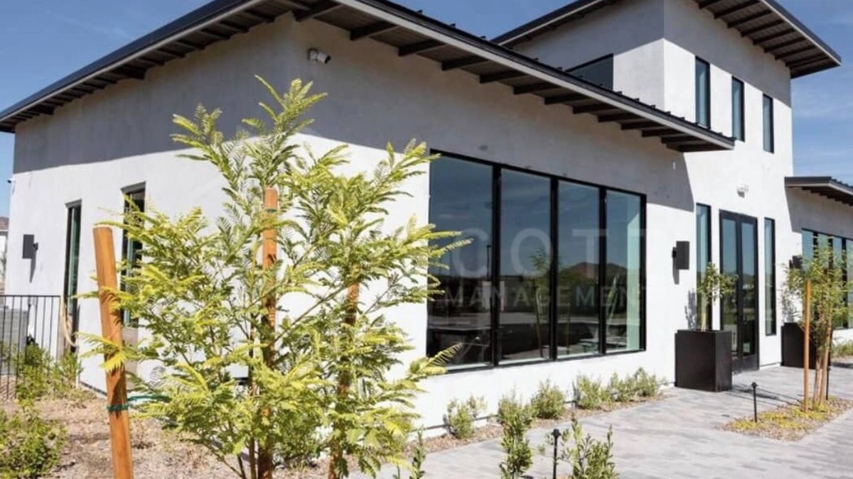 Sonoran Foothills Condo | Cozy 2-bedroom condo with AC, WiFi minutes to TSMC