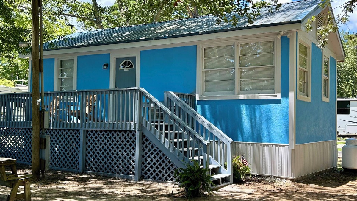 Santee Cottage | Cozy 2-bedroom Cottage with Deck and Lake View