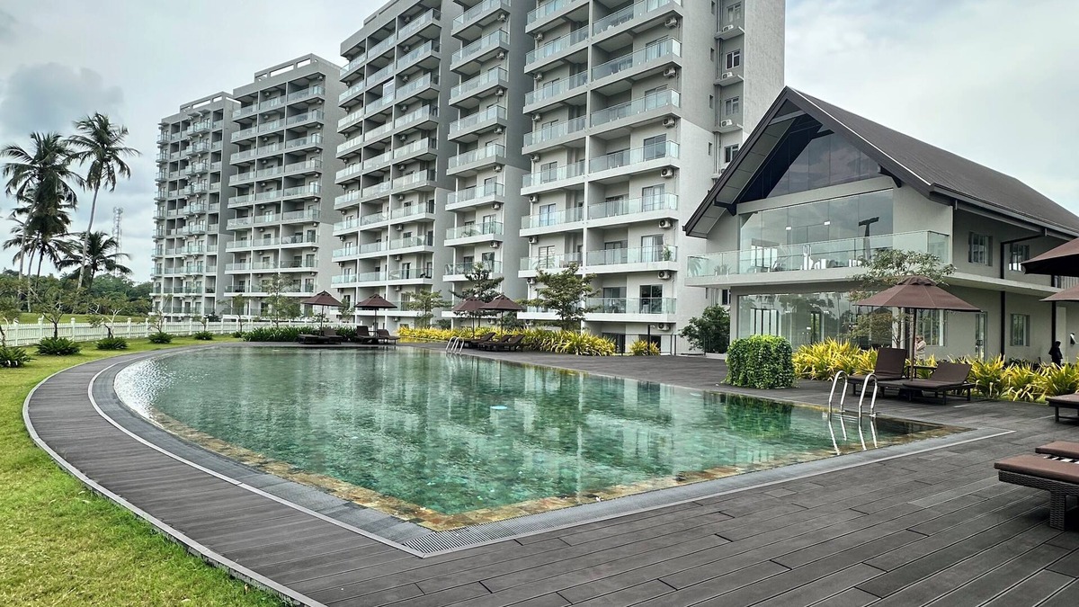Polgasowita Apartment | Cozy 2-bedroom golf course apartment in charming Gonapola, Sri lanka