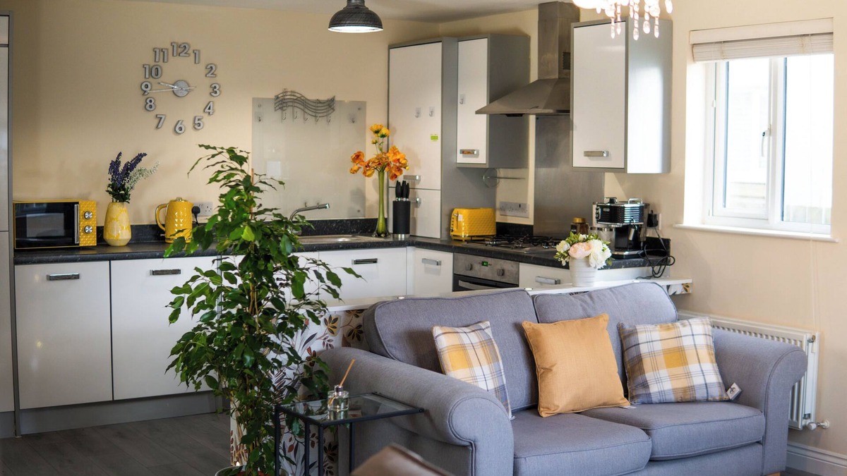 Aberdeen House | Cozy 2-Bedroom House in Aberdeen
