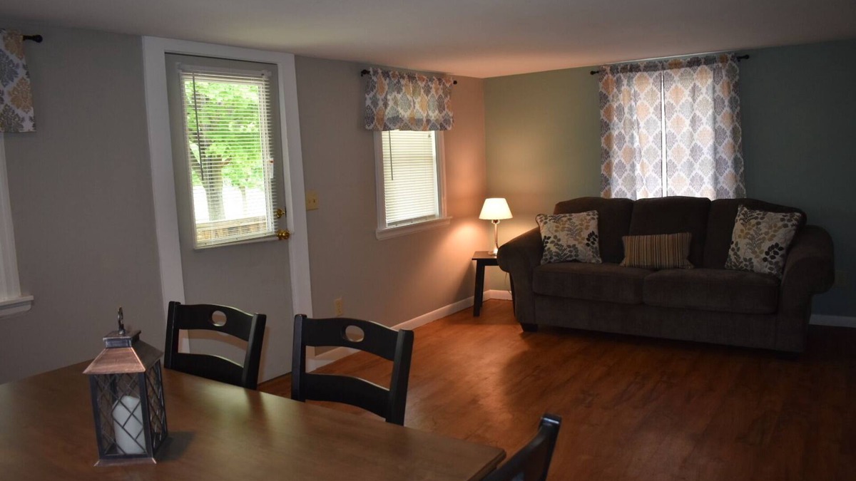 Adrian House | Cozy 2 Bedroom House