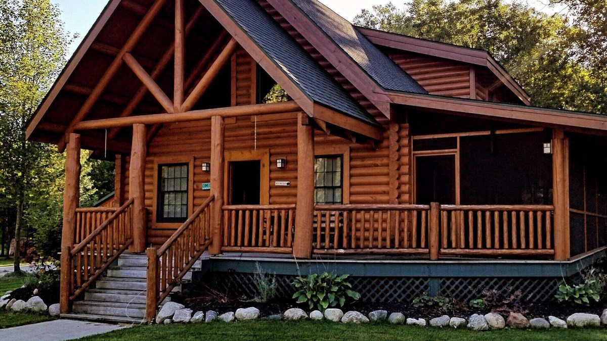 Moorestown Cabin | Cozy 2-bedroom lodge near Higgins Lake with WiFi, AC