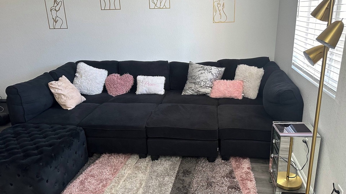 Commerce City House | Cozy 2-bedroom townhome near DEN Airport pet friendly.