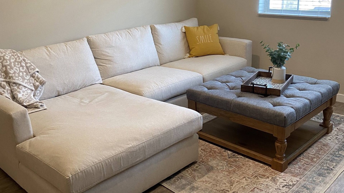 Reno Condo | Cozy 2 Bedroom Unit with Fireplace and Hot Tub