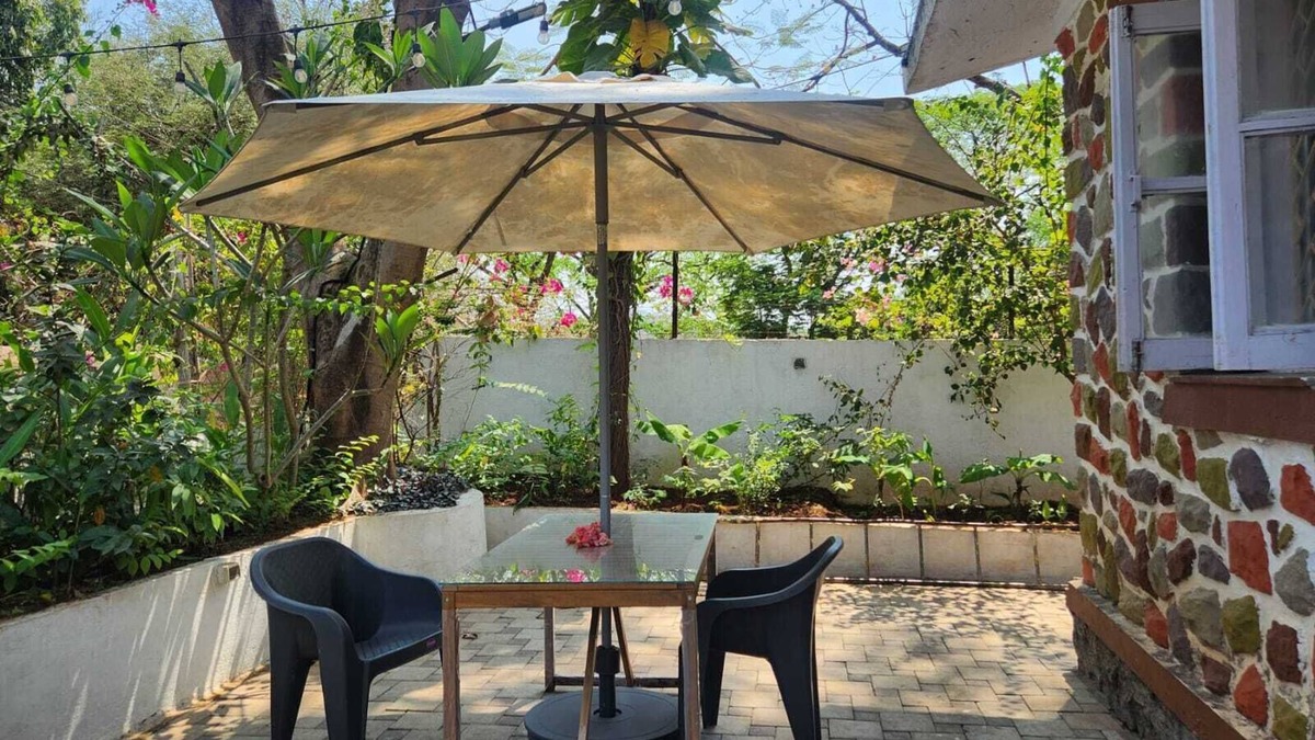 Karjat Villa | Cozy 2-bedroom villa with WiFi, AC in Gorgeous Karjat