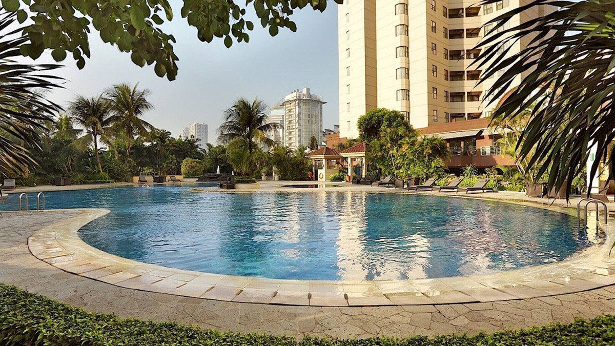 Kuningan Apartment | Cozy 2 Bedrooms Sudirman Tower Apartment by Travelio
