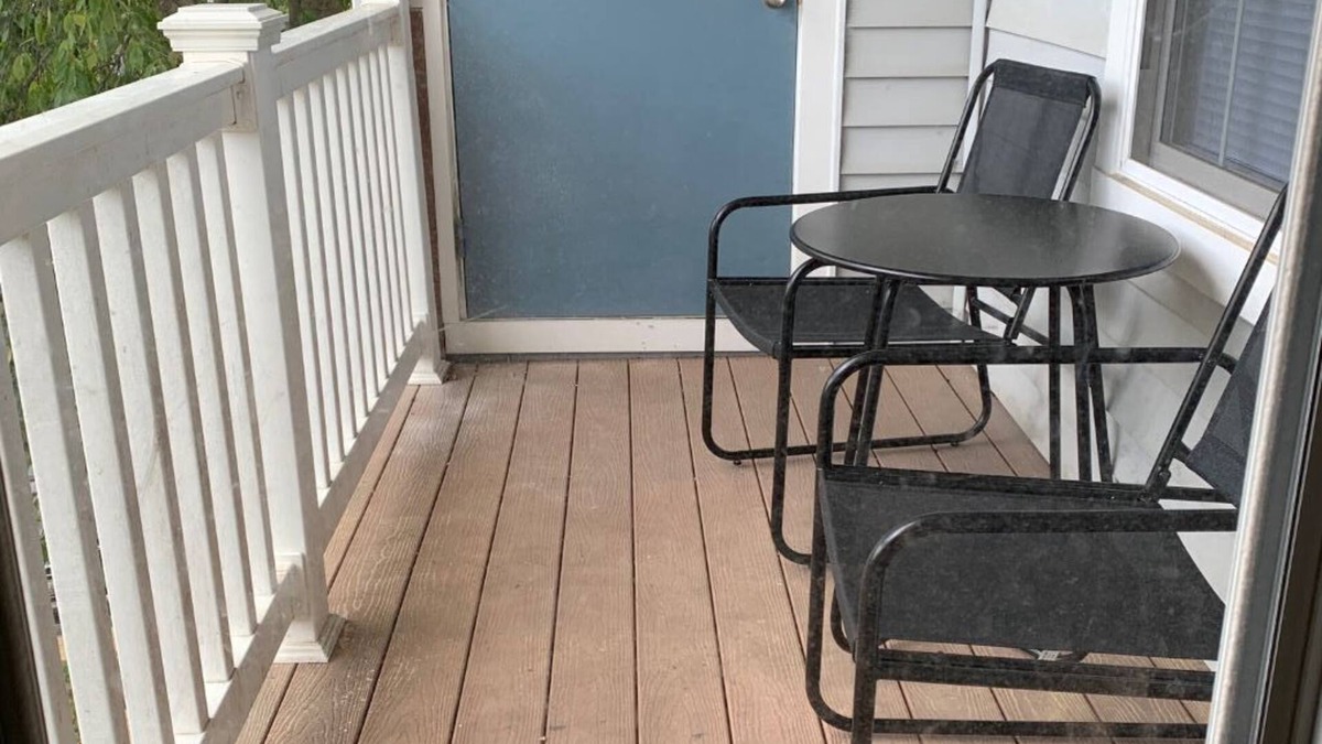 Fort Washington Condo | Cozy 2 BR, 2 BA Condo close to MGM, Top Gulf, Tanger Outlets & National Harbor