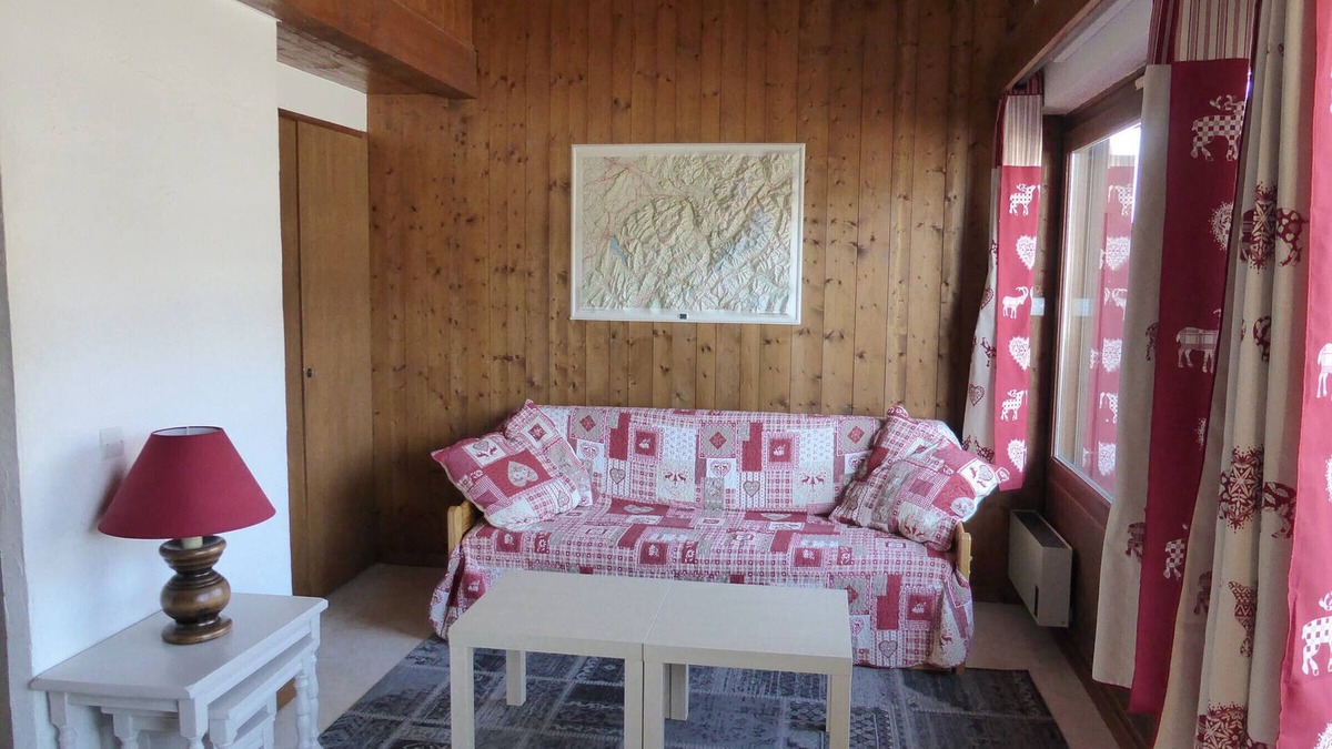 Demi-Quartier Apartment | Cozy 2-Room Mezzanine Apartment for 7 near Megève Ski Domain