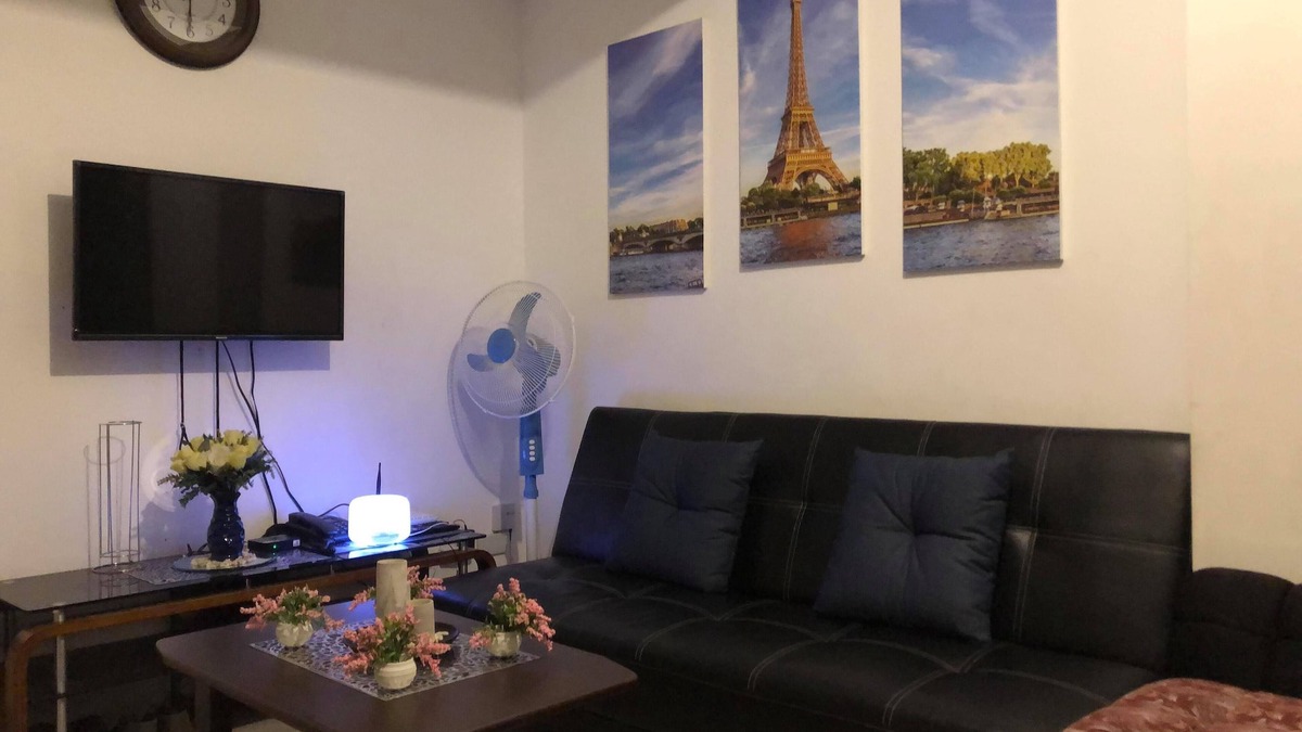 Taguig Hotel | COZY 2Bedrooms AZURE WAVE POOL