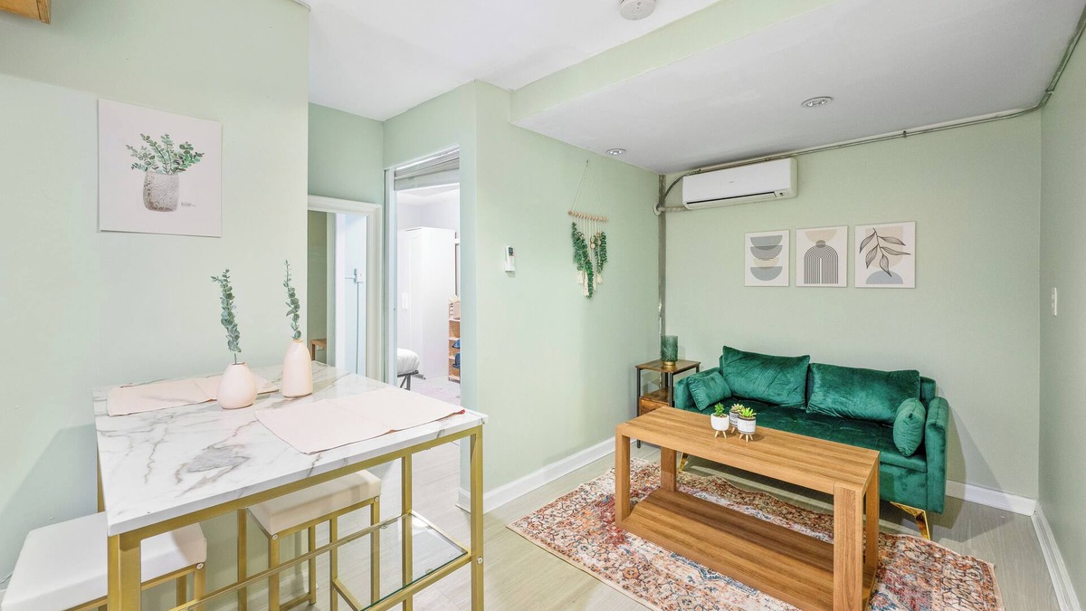 East Village Apartment | Cozy 2BR/1BA Apt in Kips Bay!