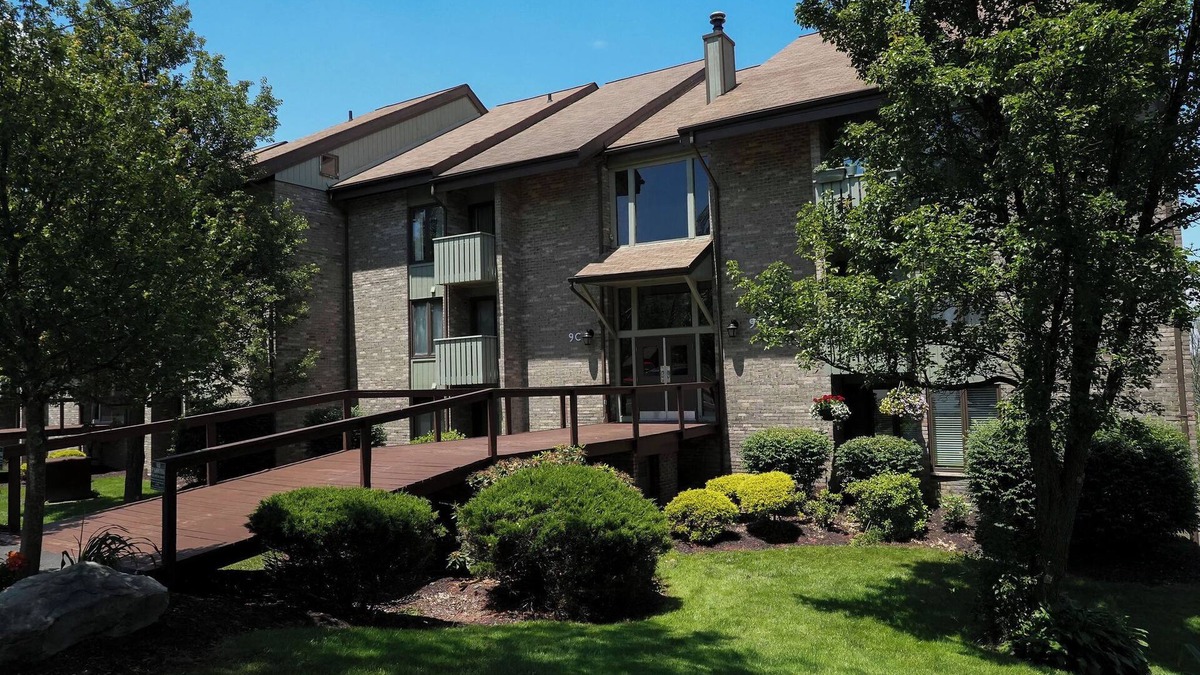 Seven Springs Villa | Cozy 2BR/2BA at Seven Springs Mtn Villas; sleeps 10 for ski, golf, play, relax!