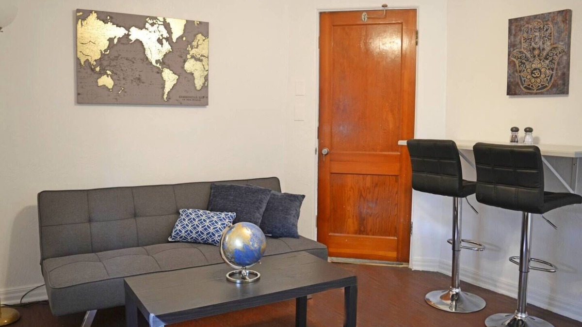 Conway House | Cozy 2BR Getaway Work-Ready & Pets OK