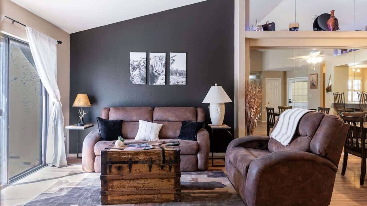 Tempe House | Cozy 2BR House with BBQ, Near Tempe Attractions