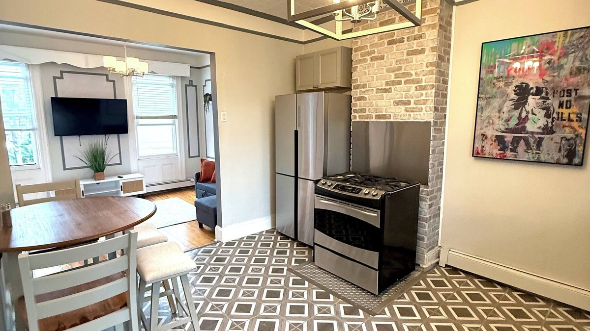 Hoboken Apartment | Cozy 2BR in Heart of Hoboken Near Parks 1 - Stop NYC -Close to bars-restaurants