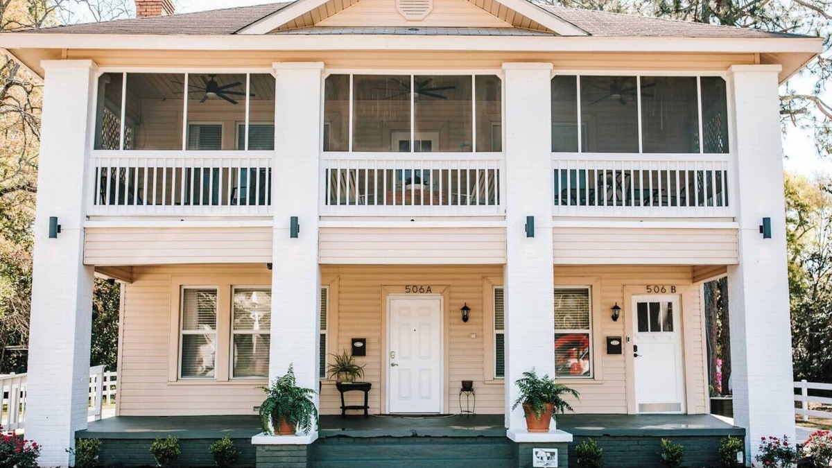Vidalia Apartment | Cozy 2BR Vidalia Retreat by MHM Luxury Properties