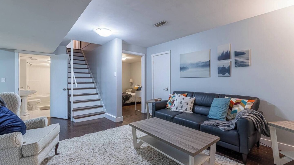 Prince George House | Cozy 2BR w/WIFI in Fabulous Neighborhood