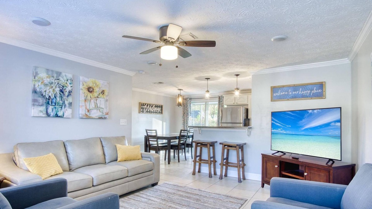 Orange Park House | Cozy 3/2 in Orange Park, Pet Friendly.