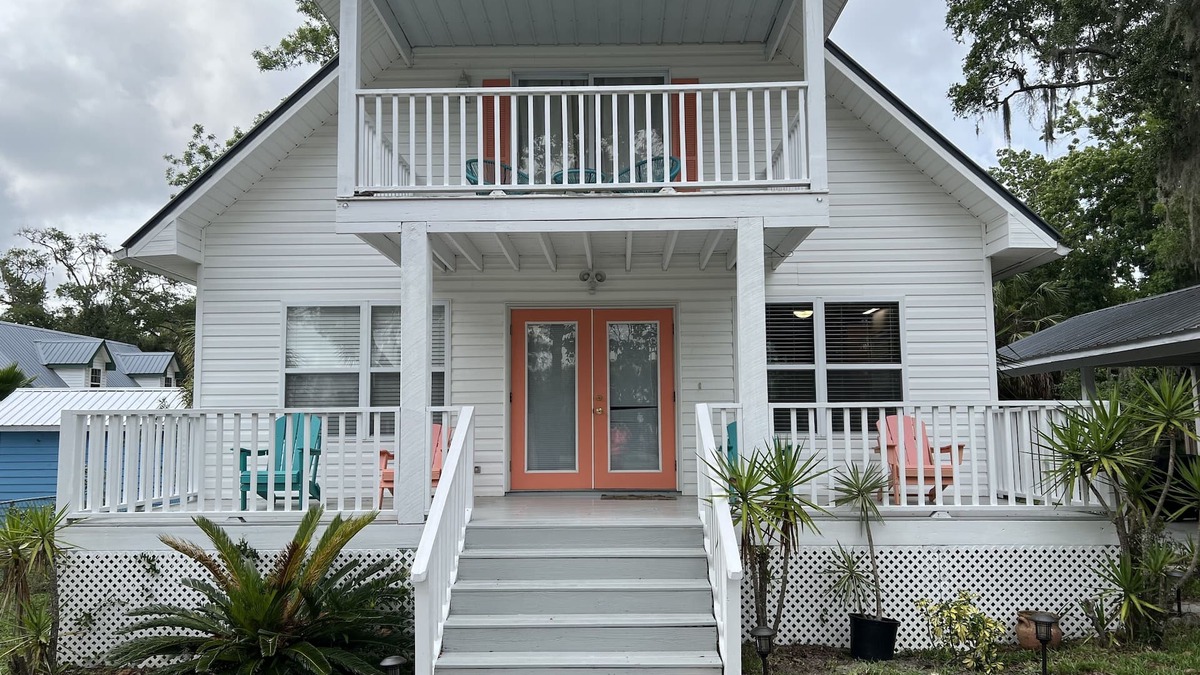 Steinhatchee House | Cozy 3 bedroom 2 bath with views of the River