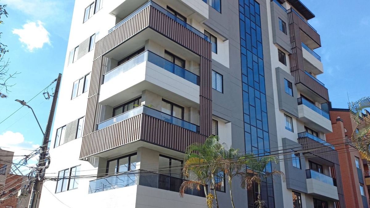 Envigado Apartment | Cozy 3 bedroom apartment, with air conditioner. One block away from VIVA MALL