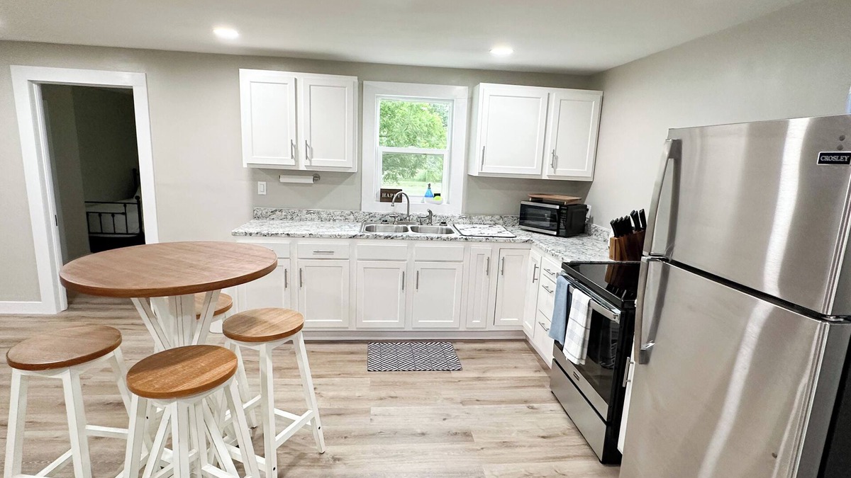 Ashland House | Cozy 3- bedroom home with small town charmn