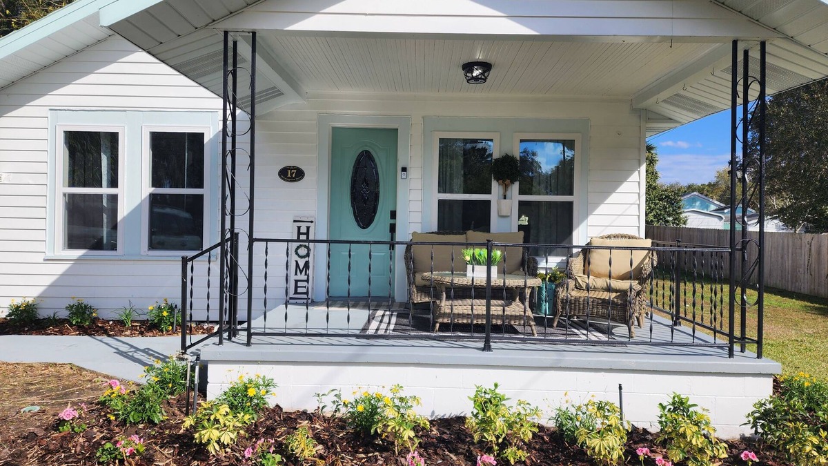 Eustis House | Cozy 3-bedroom house in charming Eustis with WiFi, AC