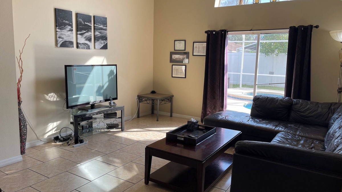 Eagle Pointe South House | Cozy 3-bedroom house in nice Kissimmee with AC, WiFi