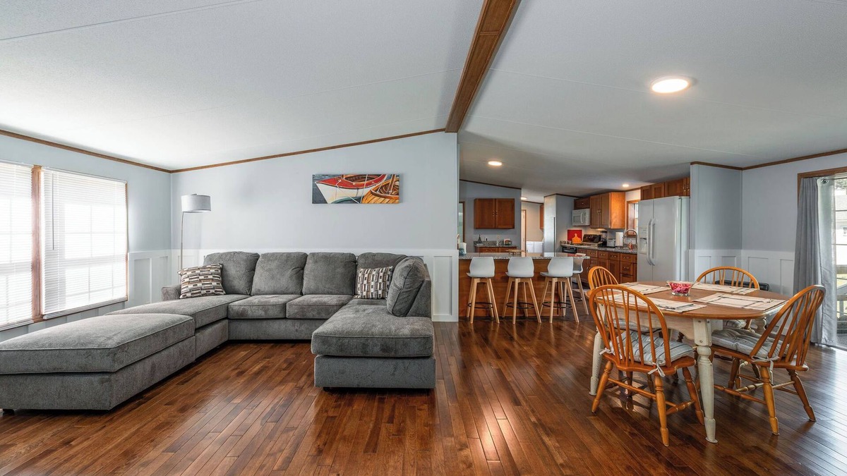 Millsboro House | Cozy 3-bedroom house in enjoyable Long Neck Delaware, By the Indian River bay