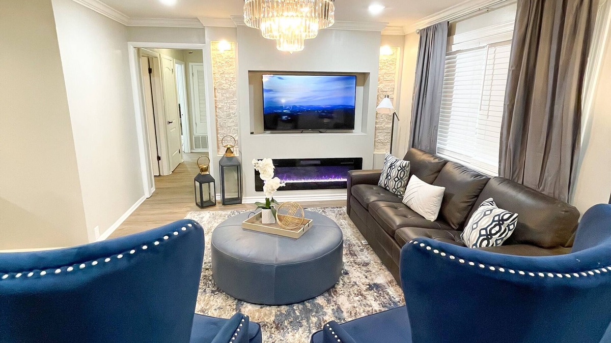 Moscow House | Cozy 3 bedroom house/near the casino