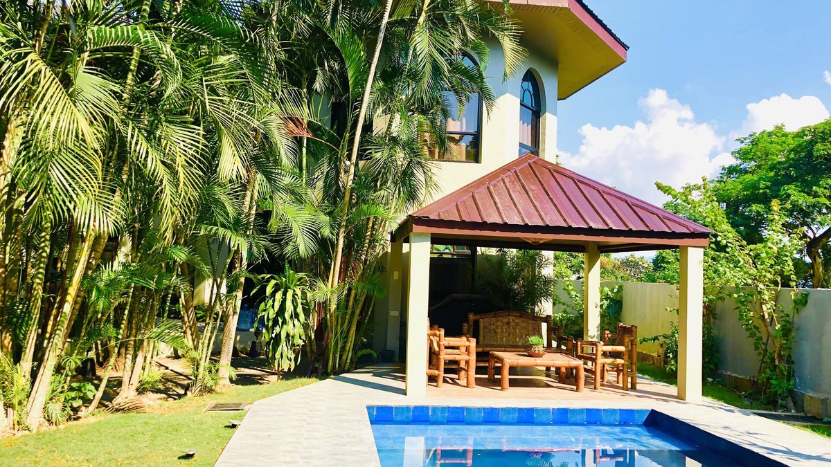 Nasugbu Villa | Cozy 3 Bedroom Villa with Private Pool