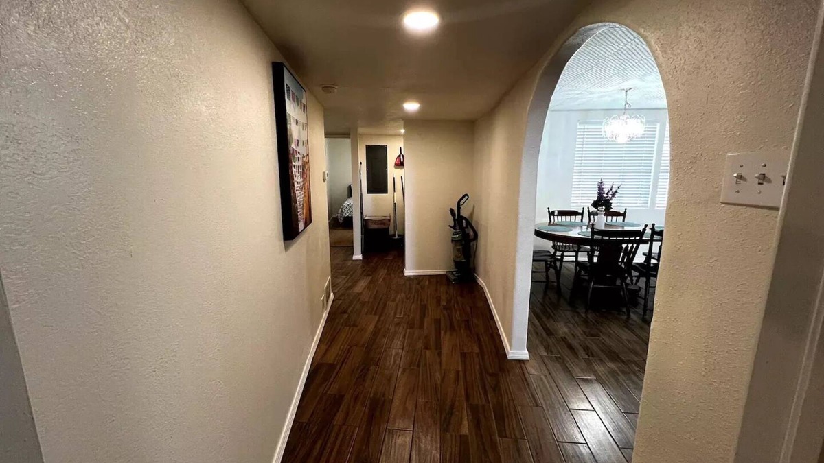 Odessa House | Cozy 3 bedrooms, 6 beds House