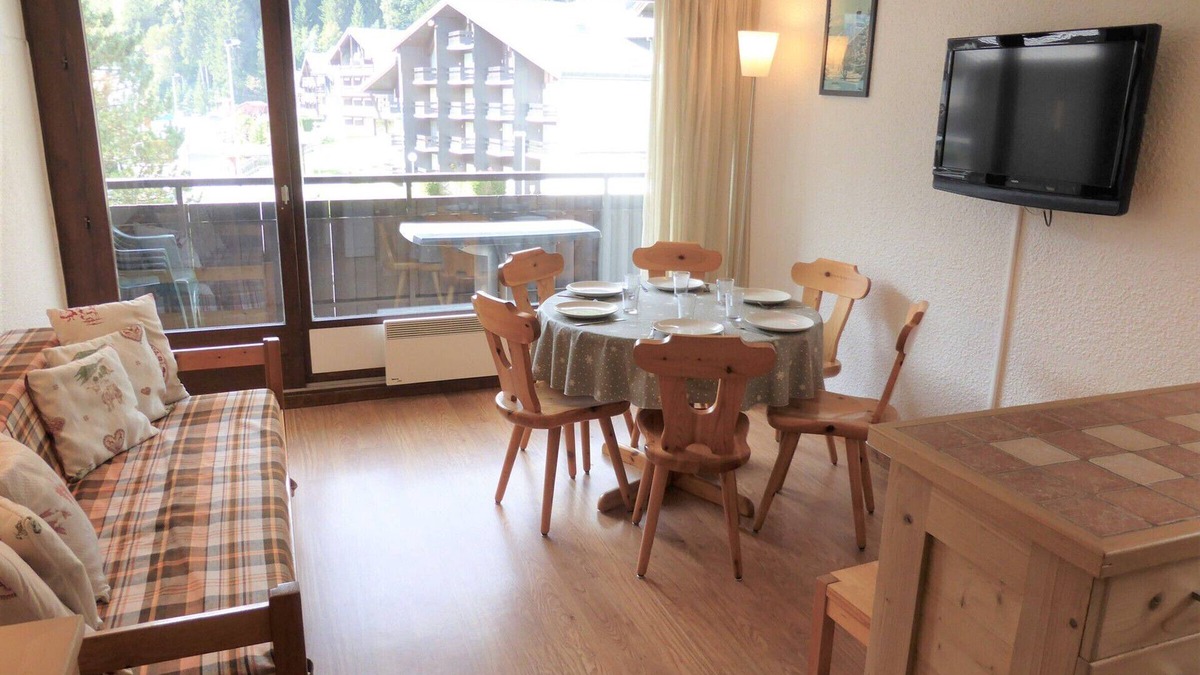 Les Contamines-Montjoie Apartment | Cozy 3-Room Apartment for 6 with Balcony, Near Ski Lifts - Les Contamines-Montjoie