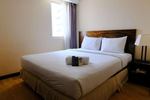 Braga Apartment | Cozy 3BR Apartment Braga City Walk By Travelio