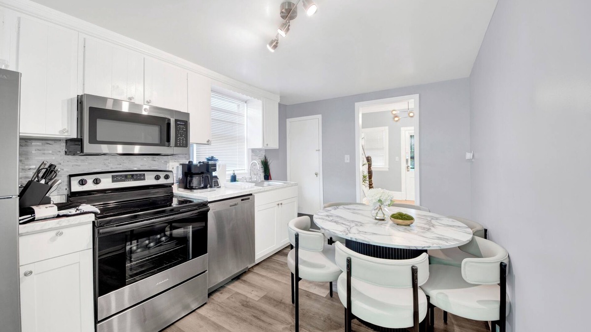 Bryn Mawr House | Cozy 3BR Home w/Game Room
