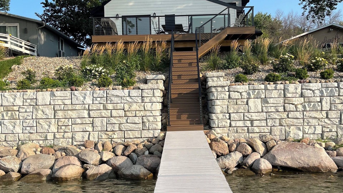 Manson Cabin | Cozy 4-bedroom cabin on beautiful Twin Lakes