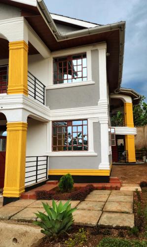 Kisii House | Cozy 4 Bedroom Holiday Home