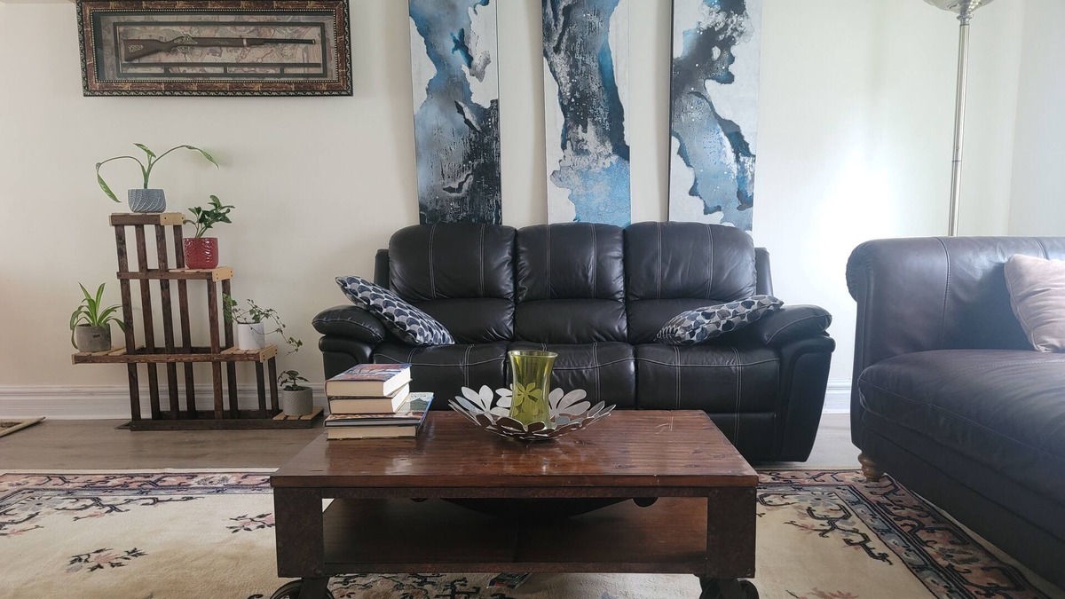 Dartmouth House | Cozy 4 Bedroom House for 8 people